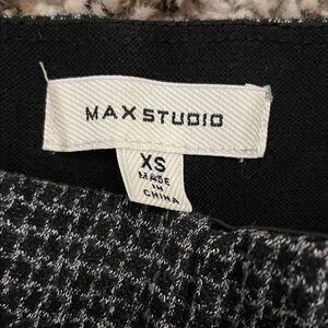 Max Studio Monochrome Houndstooth Skirt